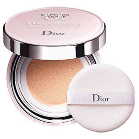 dior capture dreamskin cushion foundation.